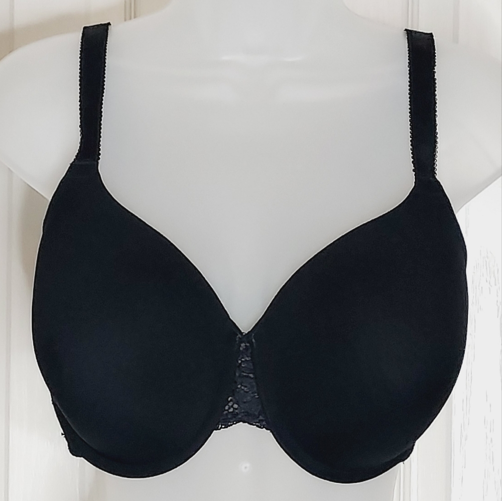 🤍Wacoal black bra with lace sides underwire pushup bra *36DDD